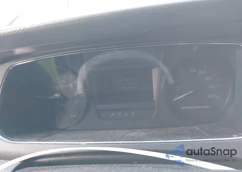 2015 Ford Police Interceptor z USA, uszkodzony, nr VIN 1FAHP2MKXFG154212